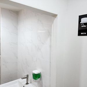 Gemenschappelijk Kamer Alleen voor Vrouwen